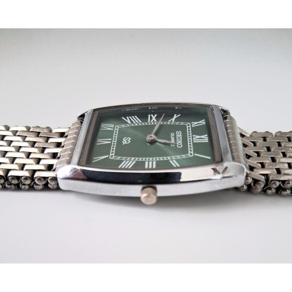 💁🏽♂️ Men's Vintage Seiko Barrel/Tonneau Stainless Steel Tank RARE - Picture 5 of 7